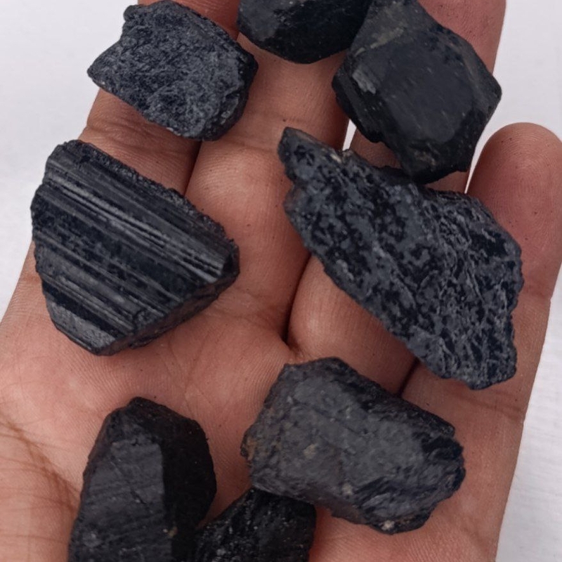بارخانه ۸ قطعه تورمالین افغانستان طبیعی کد 9991155 بارخانه ۸ قطعه تورمالین افغانستان طبیعی کد 9991155